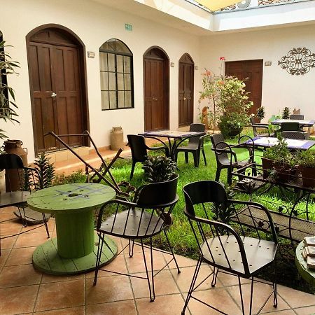 Hostal Las Puertas Santa Ana Exteriör bild
