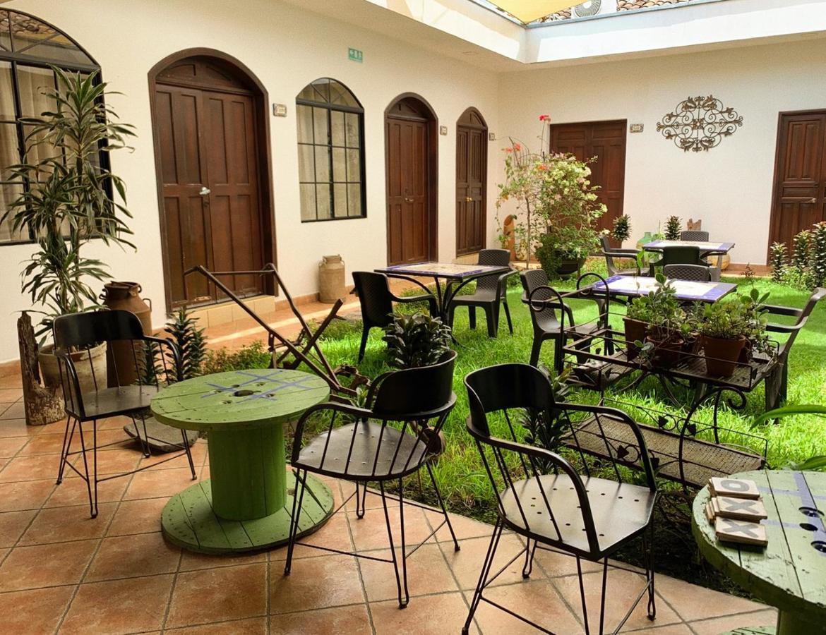 Hostal Las Puertas Santa Ana Exteriör bild